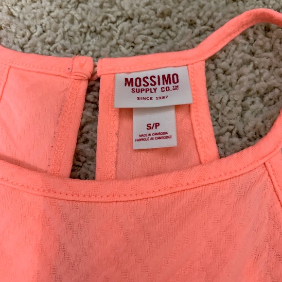 Halter summer dress - Picture 3 of 3